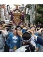 毎年何箇所かお神輿を担ぎに♪次の日は必ず筋肉痛です…